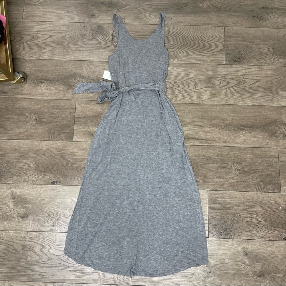And Now This Elegant Gray Sleeveless Side Tie Tulip Midi Dress Size XS - Picture 7 of 8